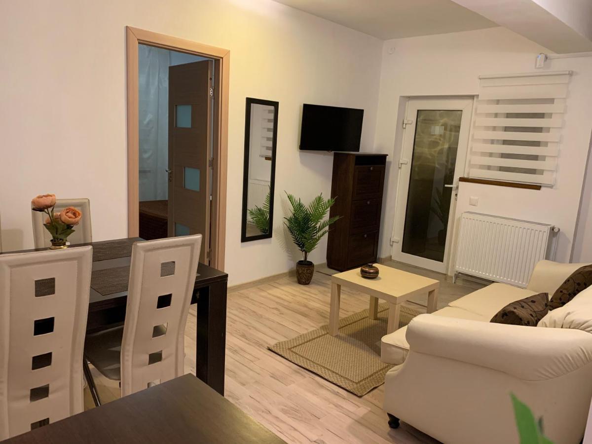 Apartment Acme *